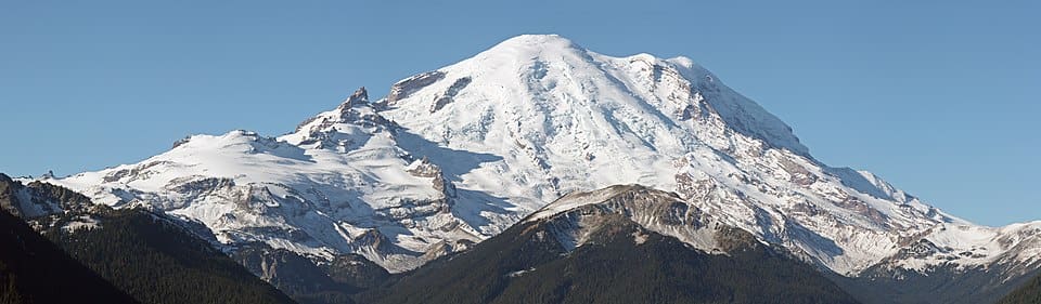 Panoramic view of Mount Rainier